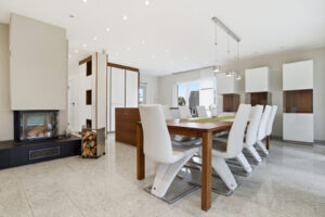 EG | Essbereich mit Kamin