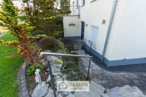 UG | Außenanlage | B2