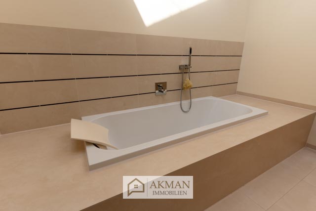 DG | Badewanne | B1