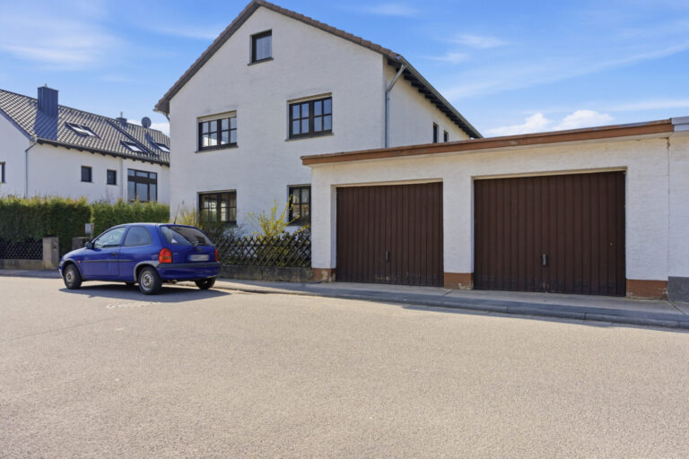 Außen | Doppelgarage
