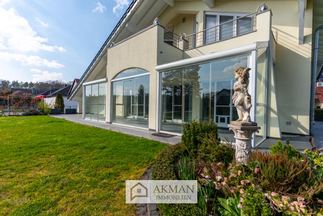 Blick auf Wintergarten | B1