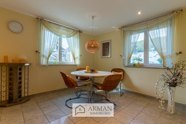 UG | Wohnung | Esszimmer