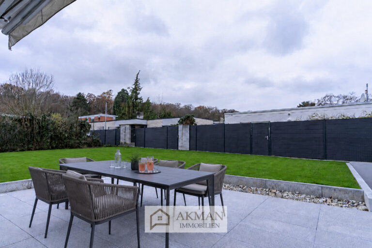 blickdichte Terrasse | EG